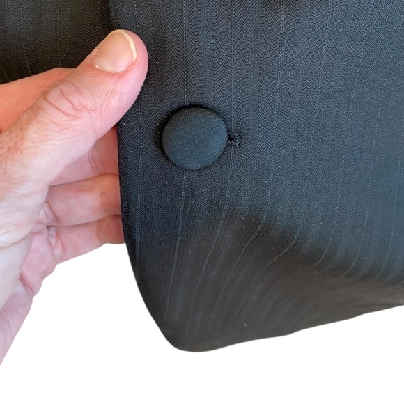 CANALI Men's Black Pinstripe 100% Wool Tuxedo Blazer in 54R - Picture 9 of 13